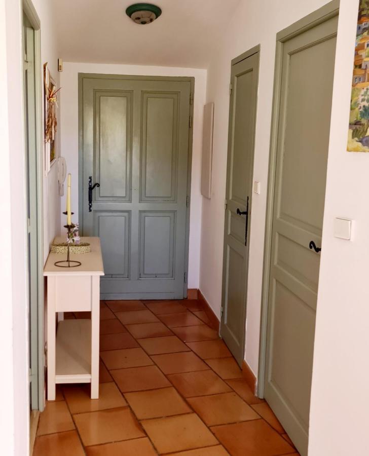 Apartament Hameau Des Amandiers - Vue Mer, Golf Et Vignes Saint-Cyr-sur-Mer Zewnętrze zdjęcie