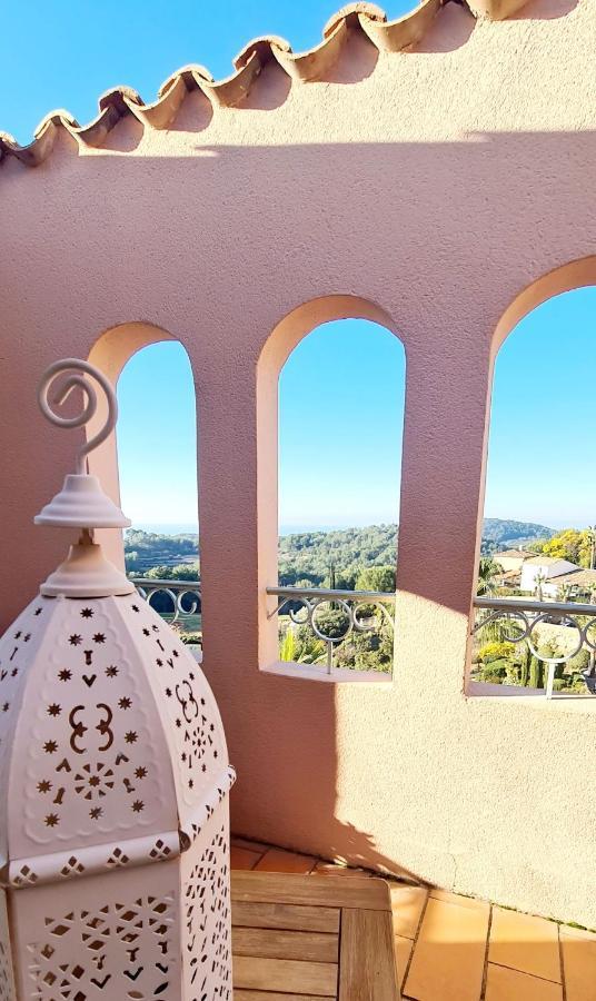 Apartament Hameau Des Amandiers - Vue Mer, Golf Et Vignes Saint-Cyr-sur-Mer Zewnętrze zdjęcie